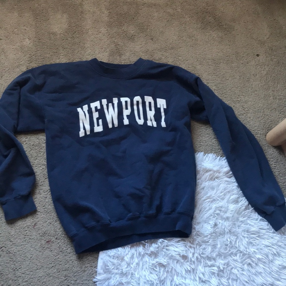 Brandy Melville crewneck